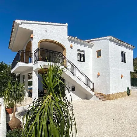 La Renda Mediterranean - Beach, Port And Amenities Within Walking Distance فيلة *