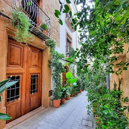 La Renda Mediterranean - Beach, Port And Amenities Within Walking Distance *
