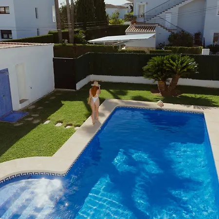 La Renda Mediterranean - Beach, Port And Amenities Within Walking Distance