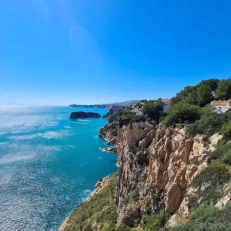 Villa La Renda Mediterranean - Beach, Port And Amenities Within Walking Distance *