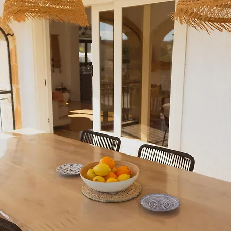 La Renda Mediterranean - Beach, Port And Amenities Within Walking Distance